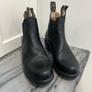 Blundstone women black